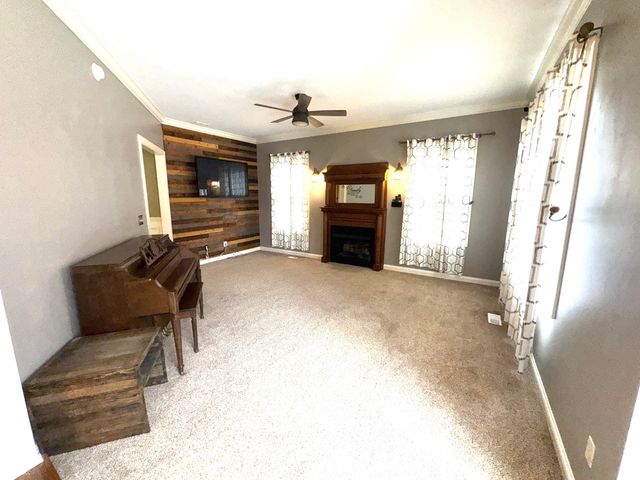 2428 Whispering Way, Indianapolis, IN 46239