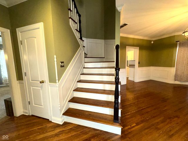 2428 Whispering Way, Indianapolis, IN 46239