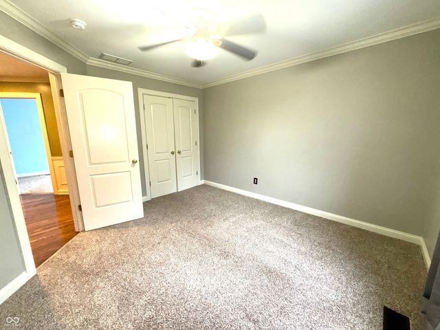 2428 Whispering Way, Indianapolis, IN 46239