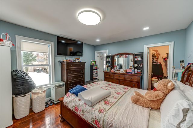 85 Bayview Avenue, East Patchogue, NY 11772