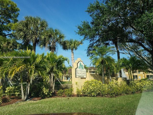 4863 Via Palm Lks 806, West Palm Beach, FL 33417