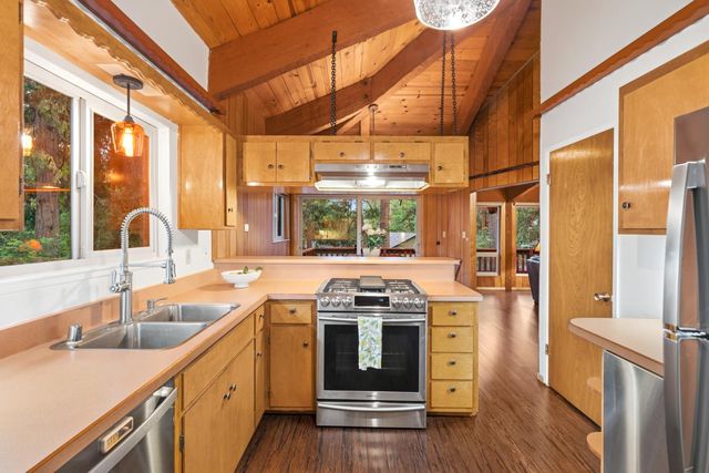1888 Cypress Point, Arnold, CA 95223