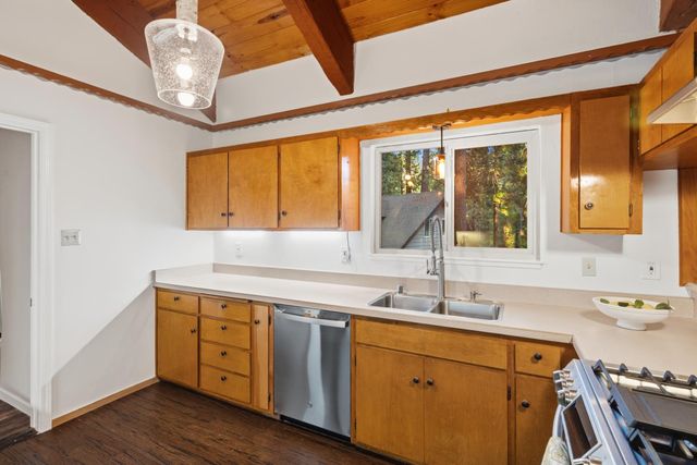 1888 Cypress Point, Arnold, CA 95223