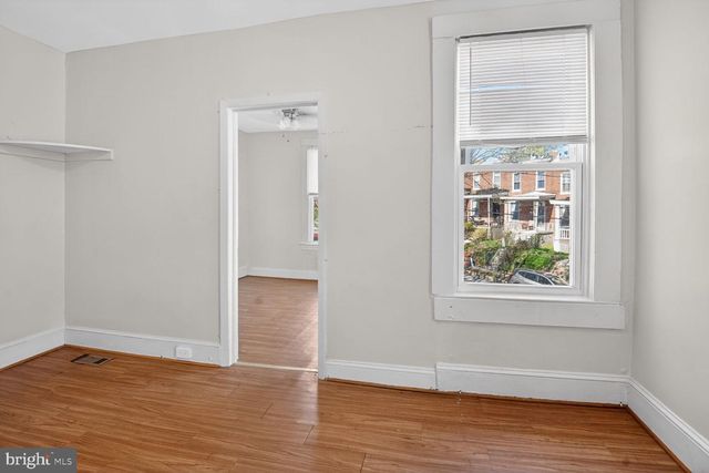 726 N HILTON ST, Baltimore, MD 21229