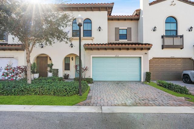 12512 NW 32 Manor 3, Sunrise, FL 33323