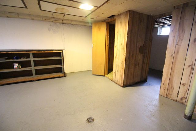 26095 Pattow Street, Roseville City, MI 48066