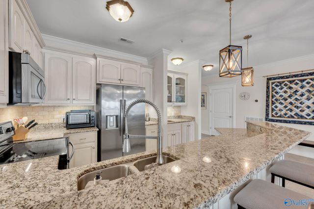 5590 Bay Village Drive 210, Athens, AL 35611