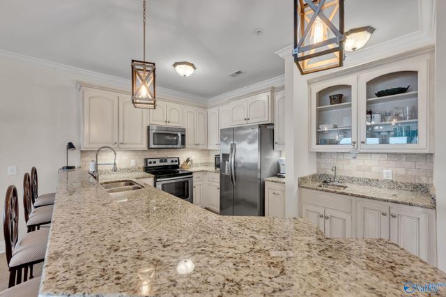 5590 Bay Village Drive 210, Athens, AL 35611