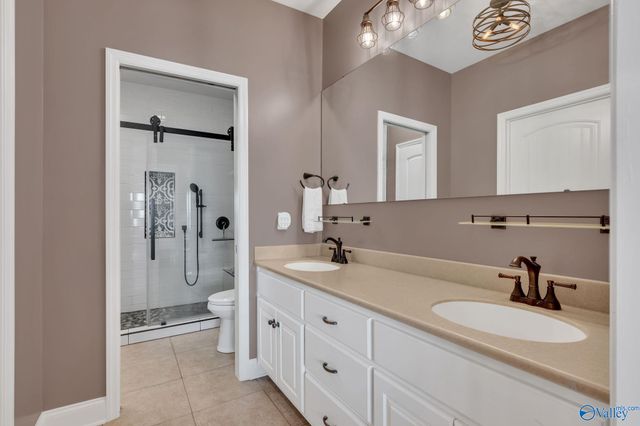 5590 Bay Village Drive 210, Athens, AL 35611