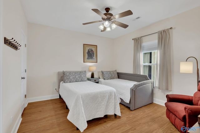 5590 Bay Village Drive 210, Athens, AL 35611