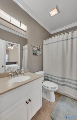 5590 Bay Village Drive 210, Athens, AL 35611