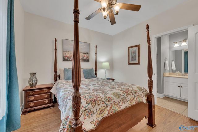 5590 Bay Village Drive 210, Athens, AL 35611