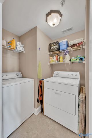 5590 Bay Village Drive 210, Athens, AL 35611