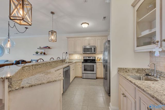 5590 Bay Village Drive 210, Athens, AL 35611