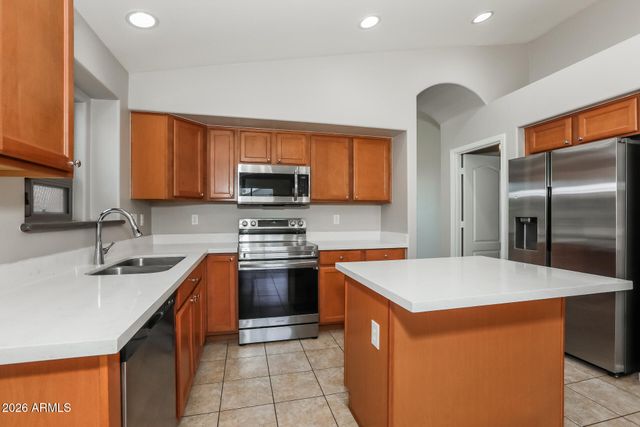 34361 N CHANNI Trail, San Tan Valley, AZ 85143