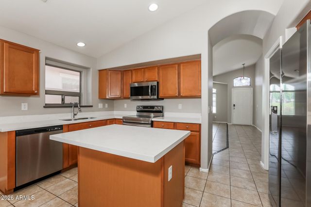 34361 N CHANNI Trail, San Tan Valley, AZ 85143