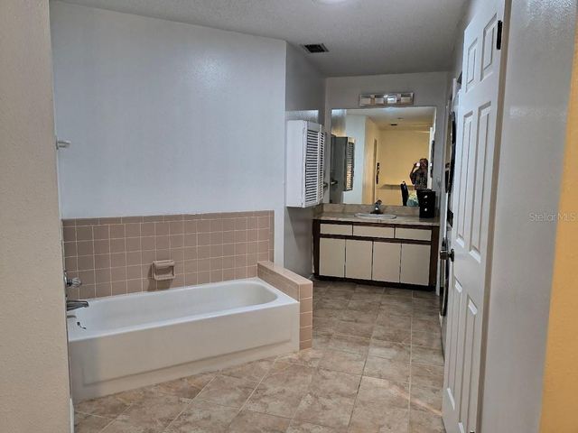 8304 WATERVIEW WAY 8304, Winter Haven, FL 33884