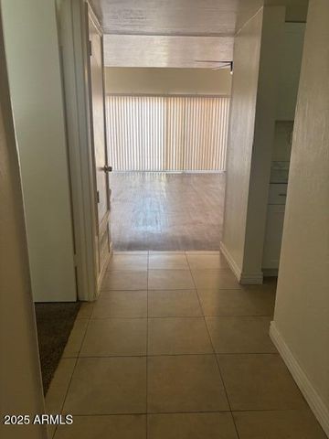 1632 S River Drive, Tempe, AZ 85281