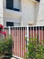 1632 S River Drive, Tempe, AZ 85281