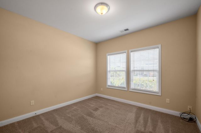 168 Ridge View Road, Versailles, KY 40383