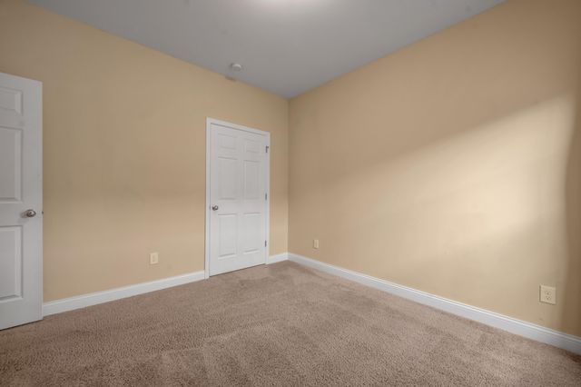 168 Ridge View Road, Versailles, KY 40383