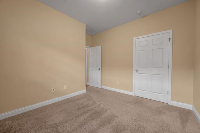 168 Ridge View Road, Versailles, KY 40383