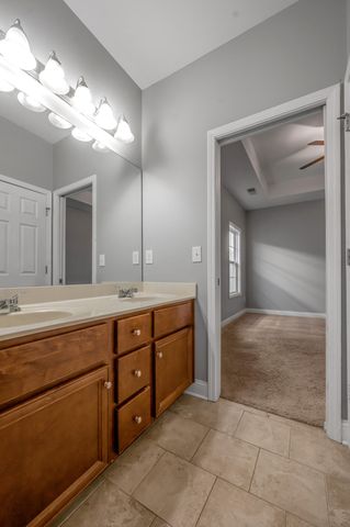 168 Ridge View Road, Versailles, KY 40383