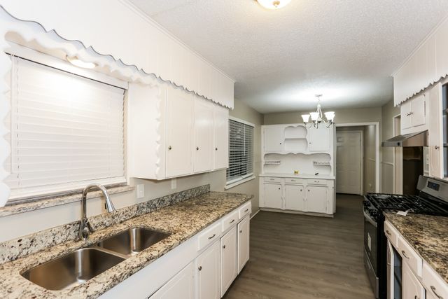 5123 Elkridge Drive, Dallas, TX 75227