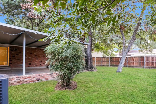 5123 Elkridge Drive, Dallas, TX 75227