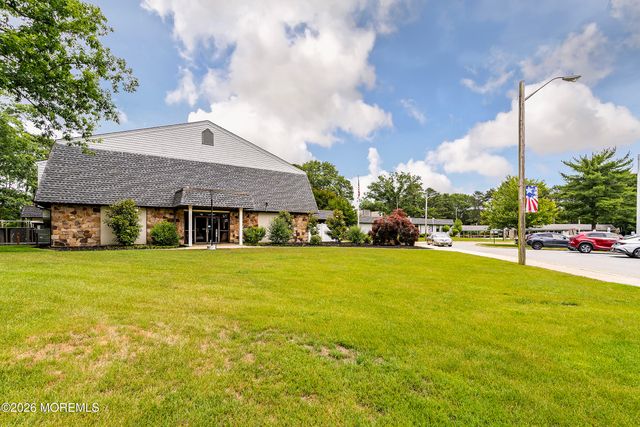 43F Cambridge Circle F, Manchester, NJ 08759