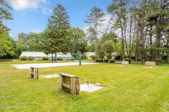 43F Cambridge Circle F, Manchester, NJ 08759