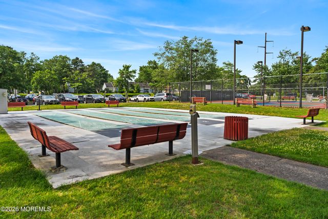 43F Cambridge Circle F, Manchester, NJ 08759