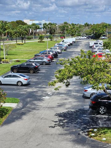 13550 SW 6th Court 306a, Pembroke Pines, FL 33027