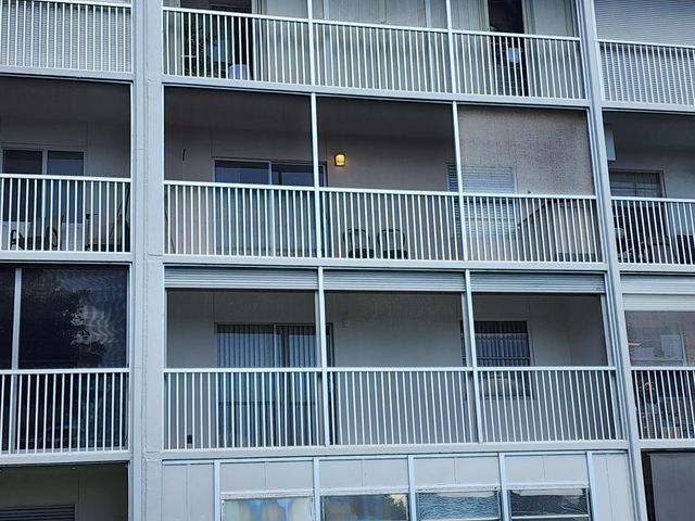 13550 SW 6th Court 306a, Pembroke Pines, FL 33027