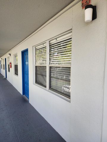 13550 SW 6th Court 306a, Pembroke Pines, FL 33027