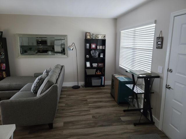 13550 SW 6th Court 306a, Pembroke Pines, FL 33027