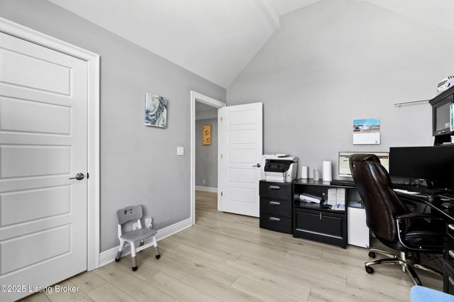 12319 Vanherr Dr, Louisville, KY 40299