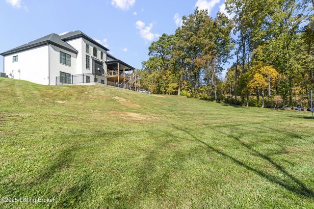 12319 Vanherr Dr, Louisville, KY 40299