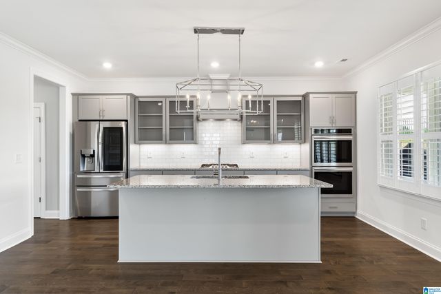 1077 EAGLE NEST CIRCLE, Birmingham, AL 35242