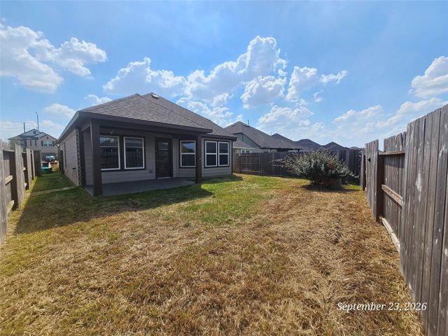 21614 Wave Hollow Drive, Cypress, TX 77433