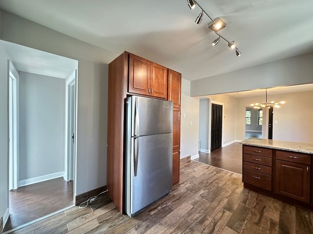 2617 W Rascher Avenue 2, Chicago, IL 60625