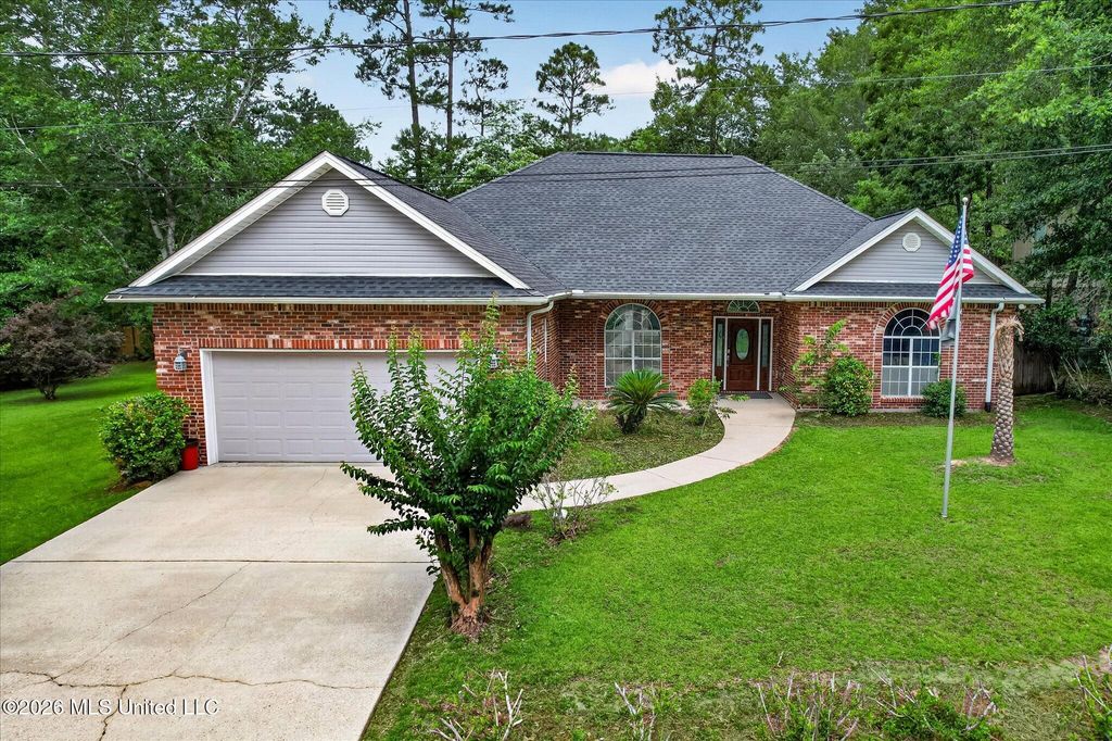 6410 Iona Street, Diamondhead, MS 39525