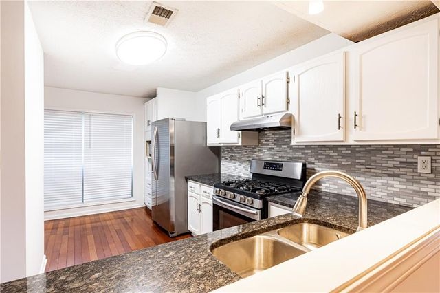 2901 Lenox NE Way 902, Atlanta, GA 30324