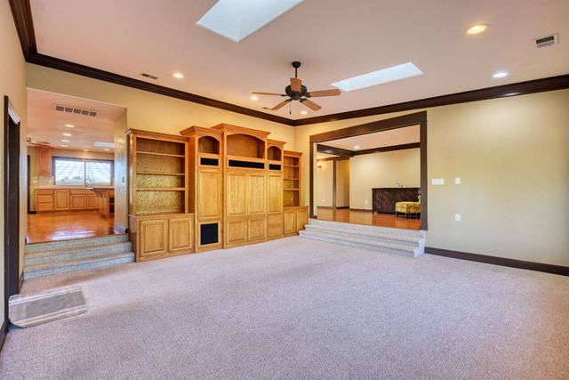 4841 Val Verde Rd, Loomis, CA 95650