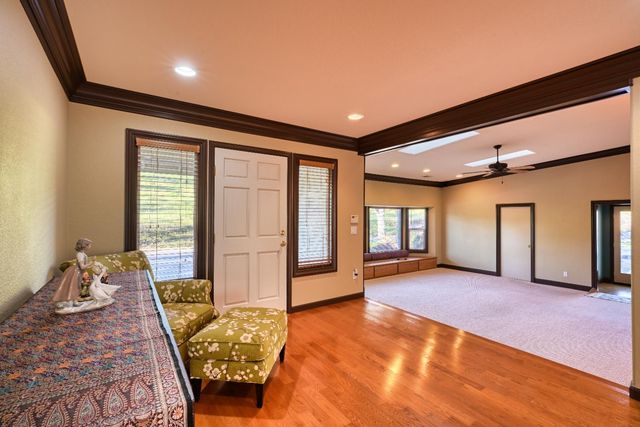 4841 Val Verde Rd, Loomis, CA 95650