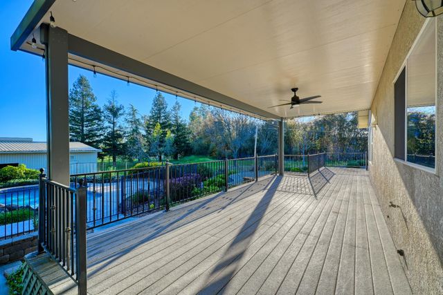 4841 Val Verde Rd, Loomis, CA 95650