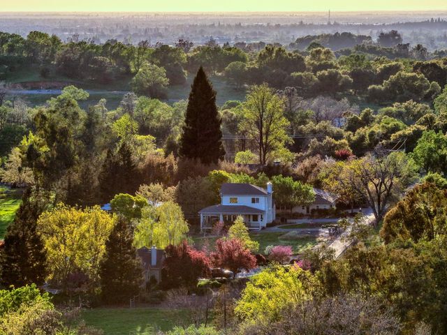 4841 Val Verde Rd, Loomis, CA 95650