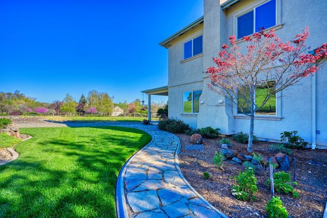 4841 Val Verde Rd, Loomis, CA 95650