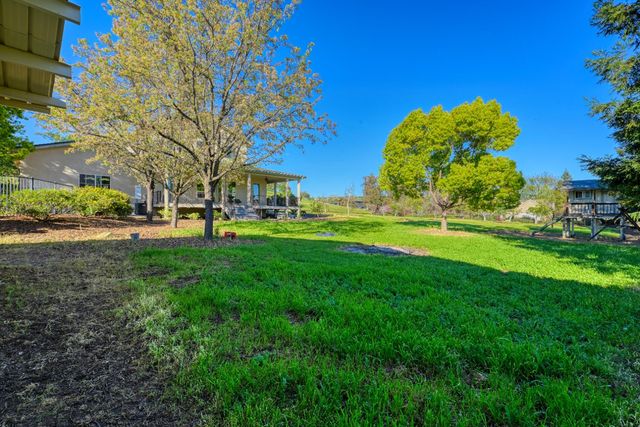 4841 Val Verde Rd, Loomis, CA 95650