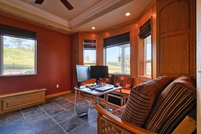 4841 Val Verde Rd, Loomis, CA 95650